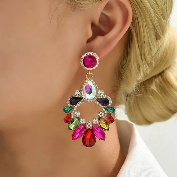 Chandelier Multi Color Crystal Gemstone Rhinestone Statement Drop Earrings NWT - Picture 1 of 6